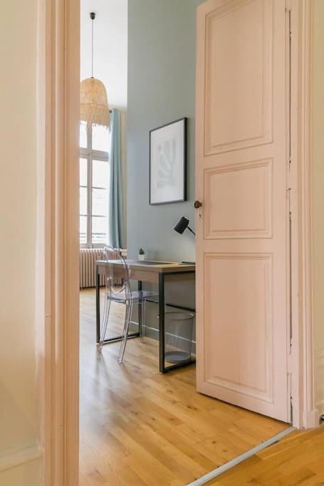 Le Bressey Apartment Dijon Bagian luar foto