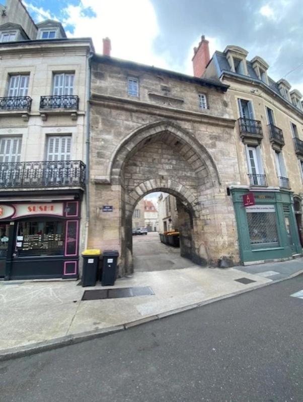 Le Bressey Apartment Dijon Bagian luar foto